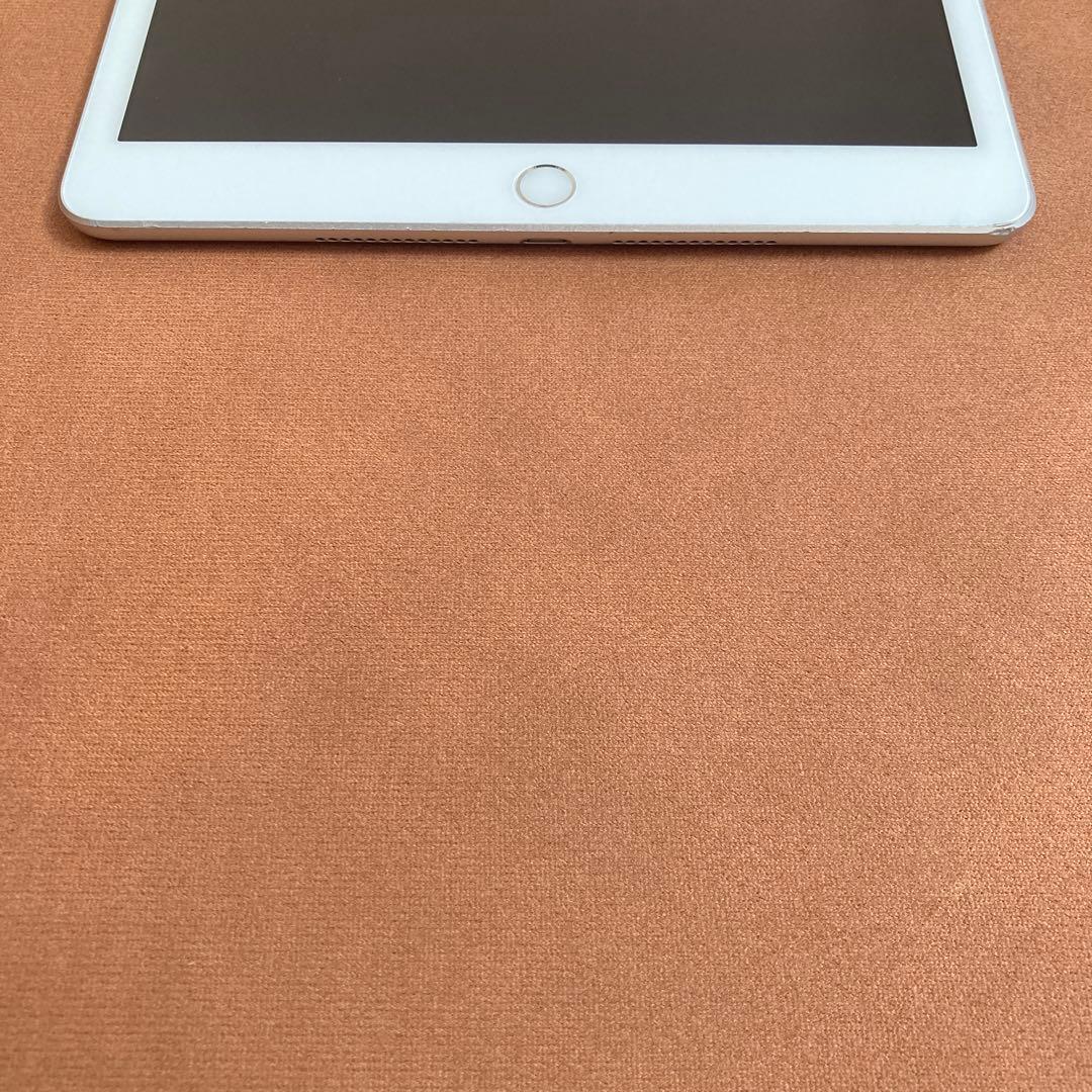 343【早い者勝ち】電池最良好☆iPad7 第7世代 32GB WIFIモデル☆