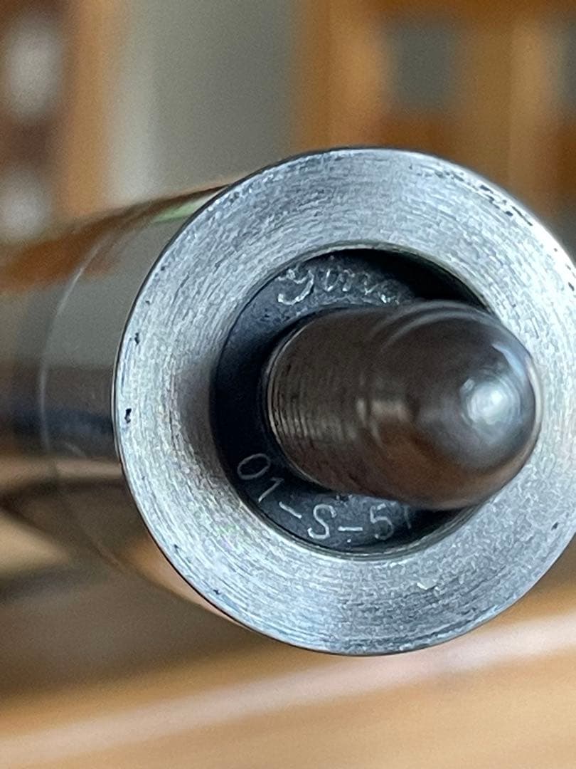 ジナカスタムキュー5剣モデル　ウイットン製専用ケース付