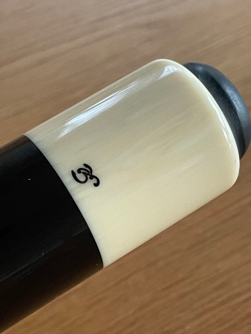 ジナカスタムキュー5剣モデル　ウイットン製専用ケース付