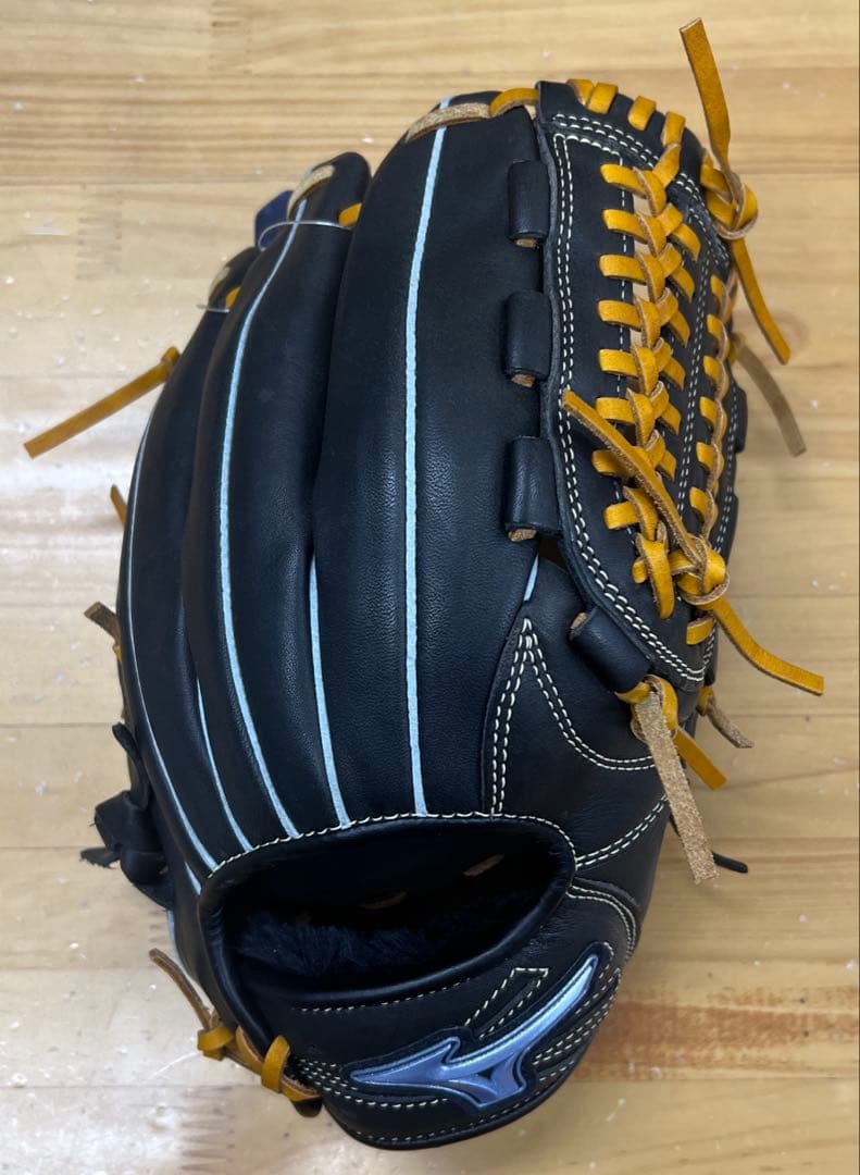 ミズノ 少年軟式用グラブ 右投げ用