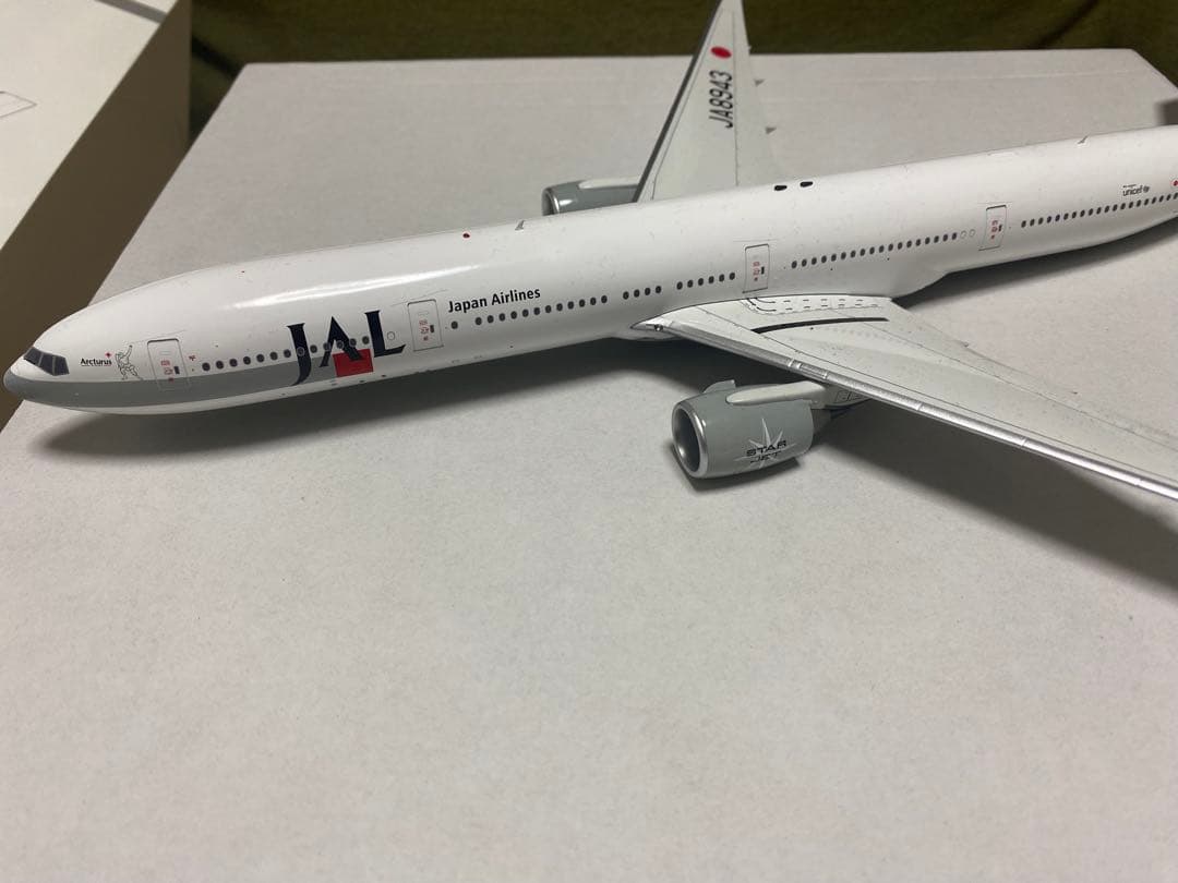 u*p様 JAL Boeing 777-300 1/200スケール