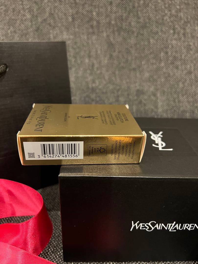 ⭐️新品未開封⭐️YSL クチュール ミニ クラッチ アイシャドウパレット 825