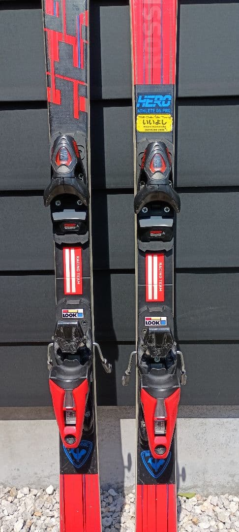 Rossignol HERO スキー 赤