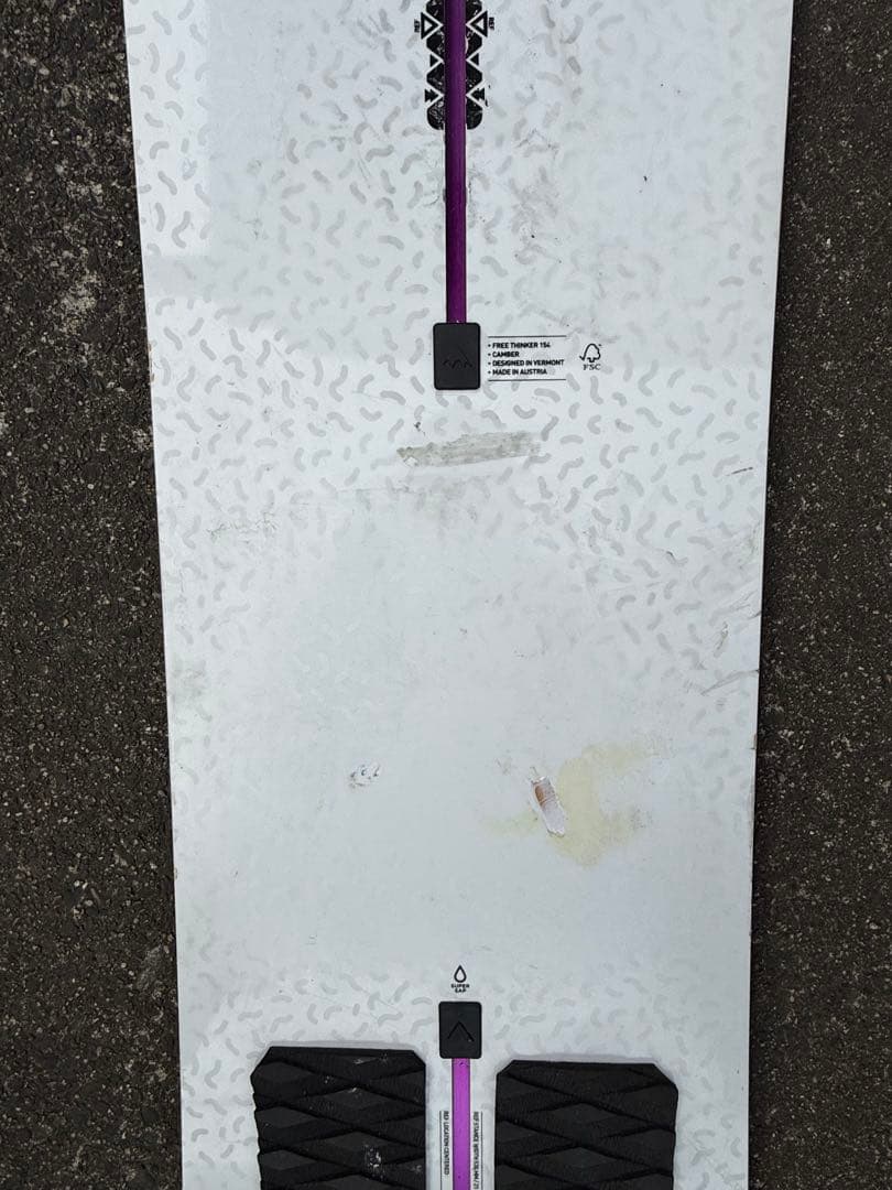 Burton Free Thinker スノーボード 154cm