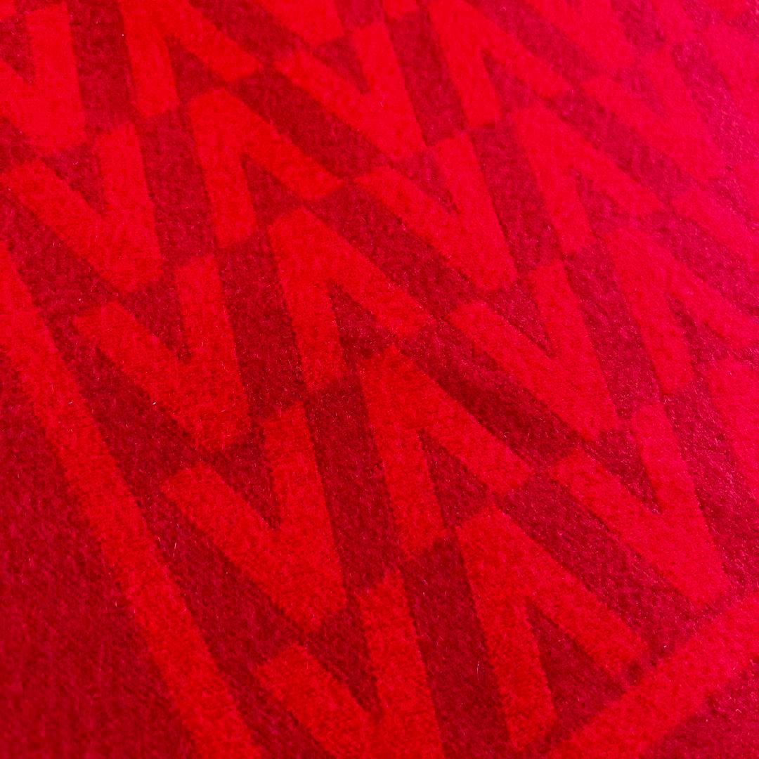 【極美品】VALENTINO ヴァレンチノ ブランケット レッド 大判