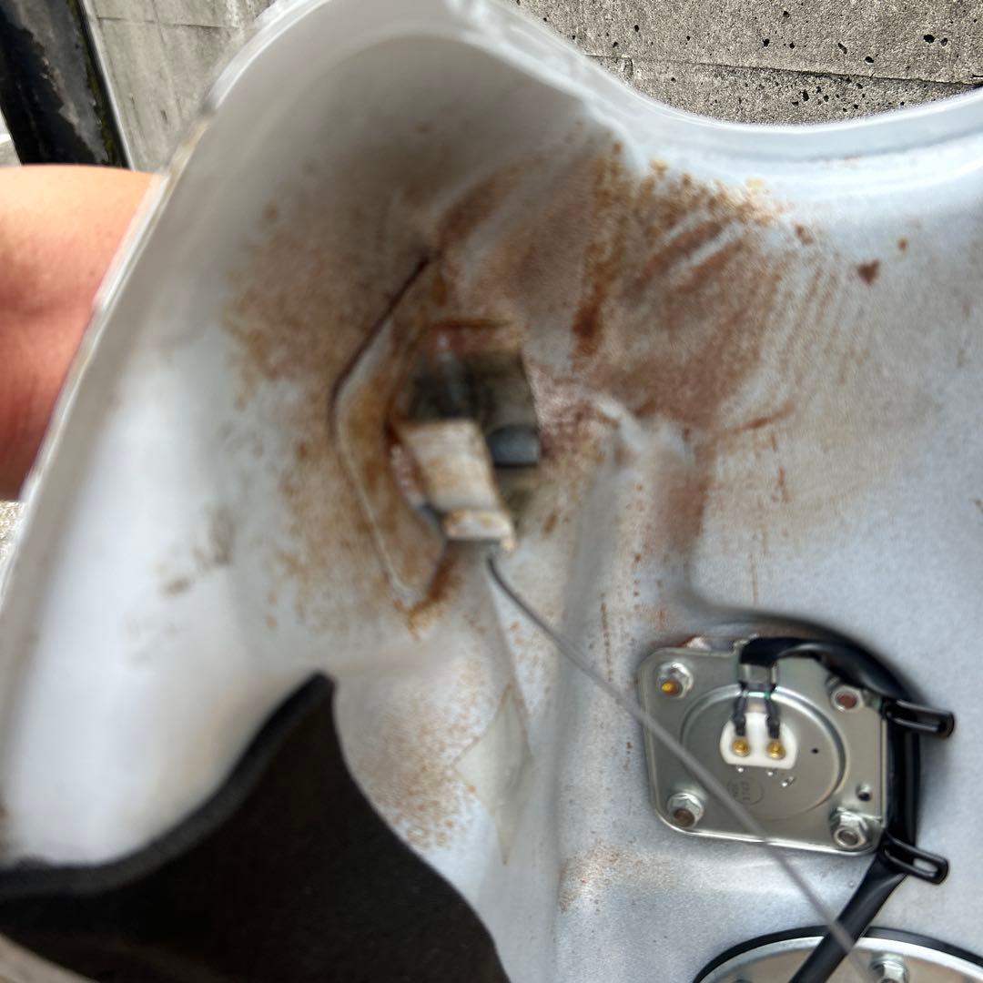 【転倒車両】CB1300SF（SC54）ガソリンタンク