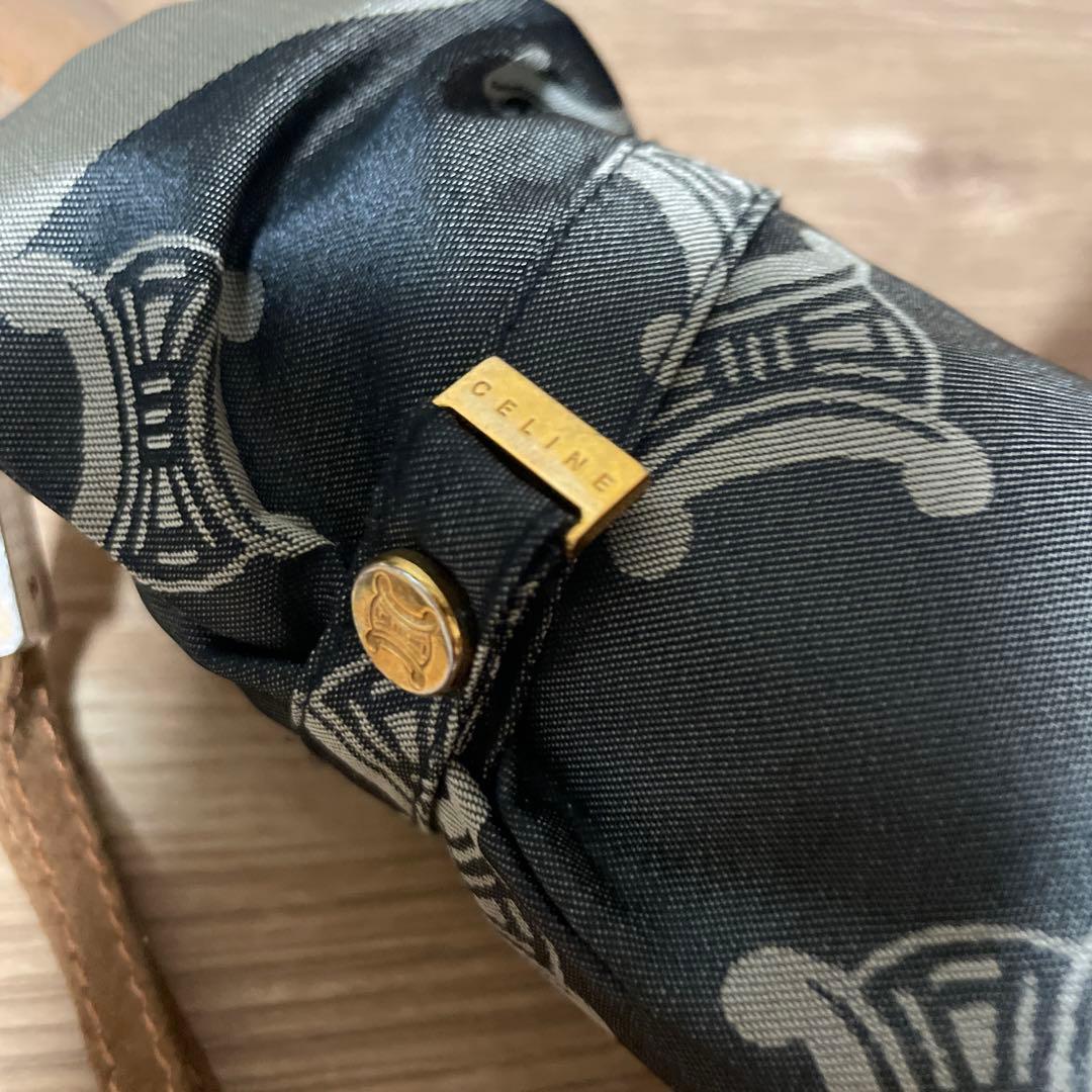 新品未使用品　CELINE トリオンフ柄　マカダム柄　折り畳み傘