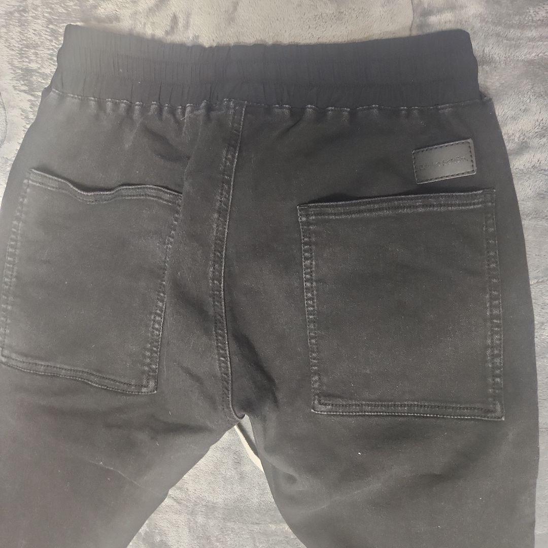 ダンケシェーン スキニーパンツ