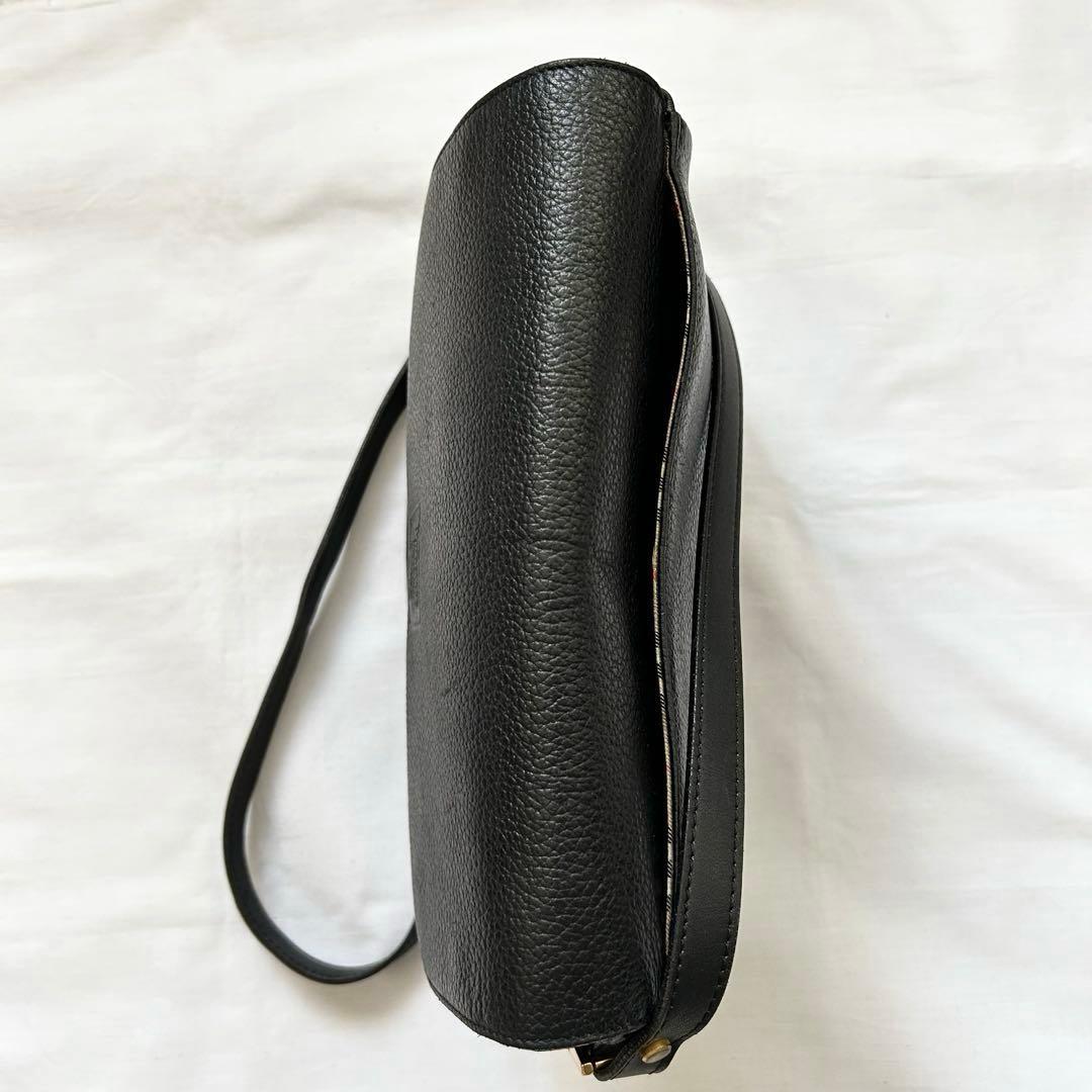 ■美品■BURBERRY ショルダーバッグ　クロスボディ　ブラック　レザー