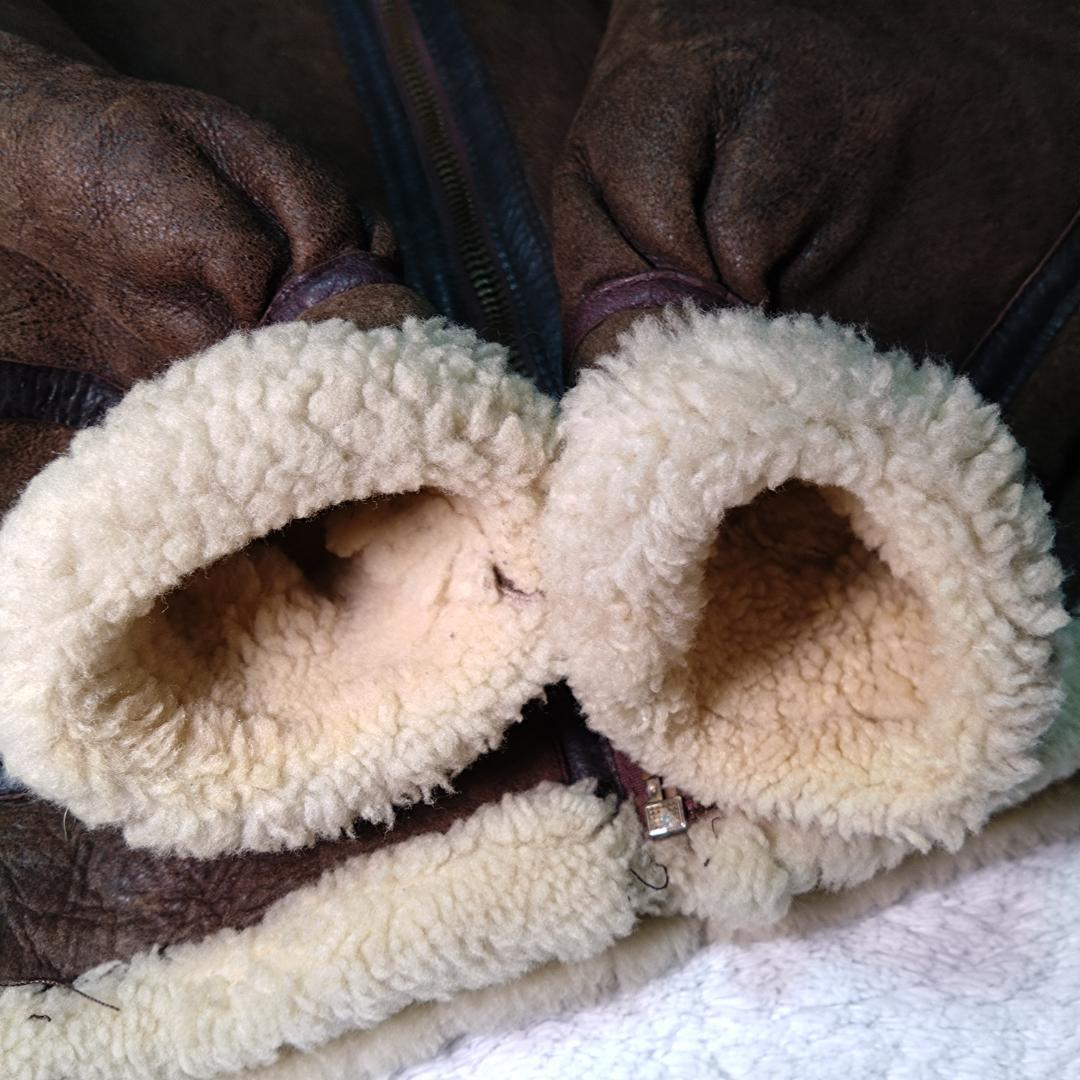 アヴィレックス　B-3　リアルムートン　フライトジャケット　アメリカ製　Ｌ相当