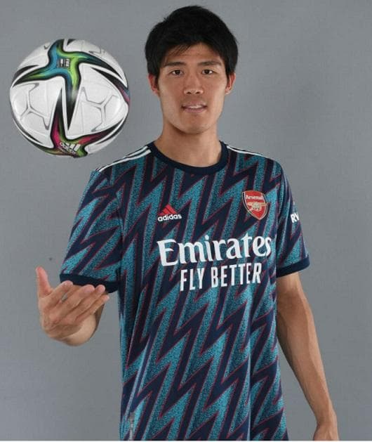 【送料無料】 アーセナル　冨安健洋　オーセンティック サード（M）