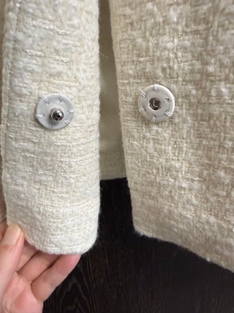 セオリーリュークス　新品未使用　ツイードコート40サイズ　ホワイト