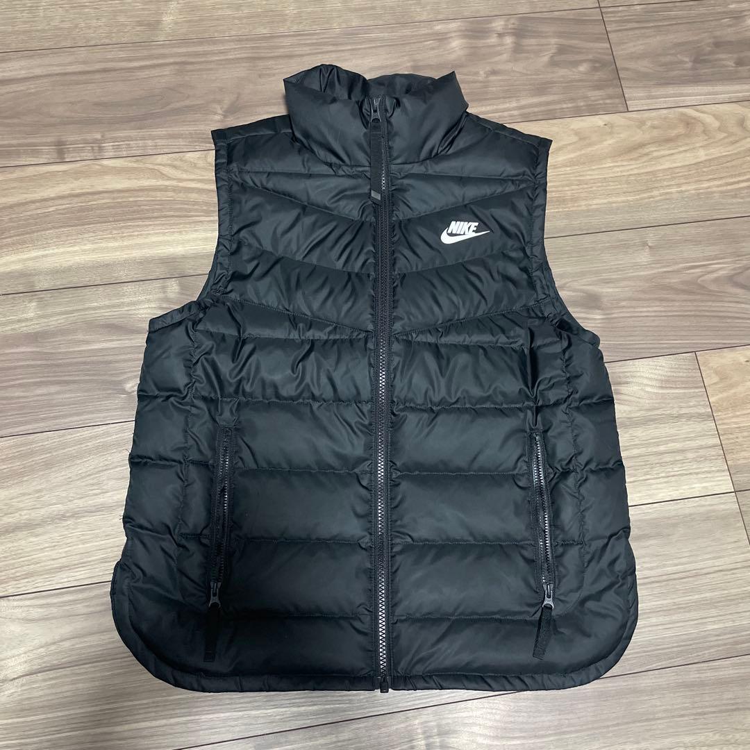 NIKE レディース ダウンベスト ブラック M