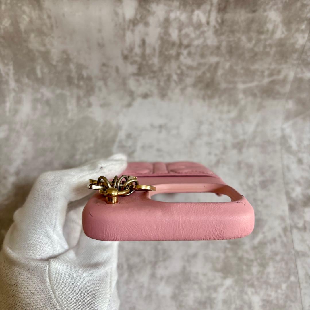 H81 DIOR ディオール　iPhoneケース 15PRO ピンク　チャーム