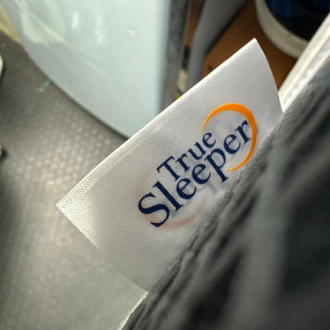 ☆☆未使用　トゥルースリーパー　エアフリー　三つ折り　かため高反発　シングル