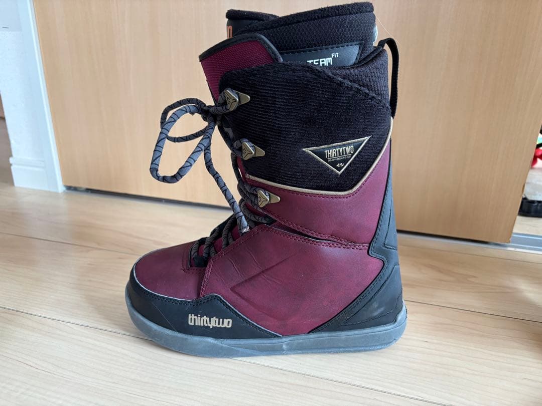THIRTYTWO LASHED スノーボードブーツ サイズ25.5