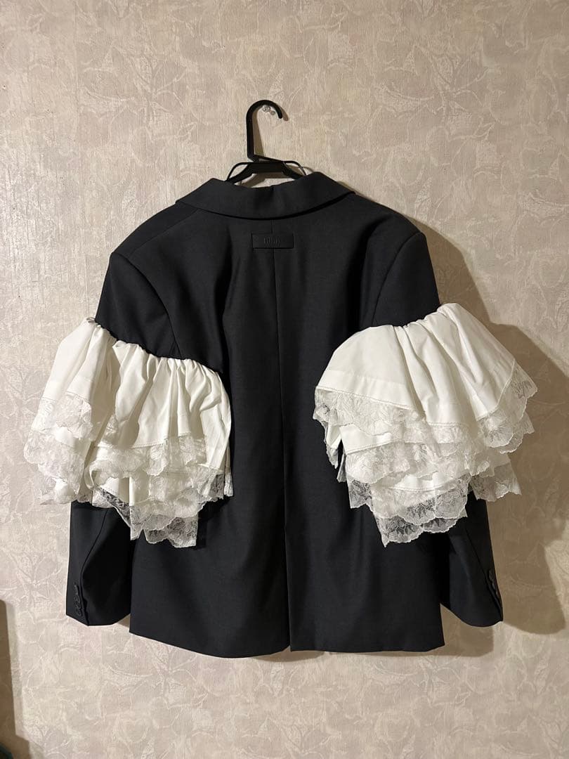 ジャケット・アウター Bibiy. EMMA FRILL JACKET