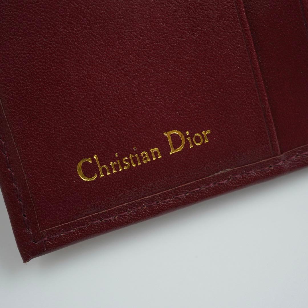 ✨極美品・箱付き✨　DIOR ディオール　二つ折り　がま口　エンボスロゴ　レザー