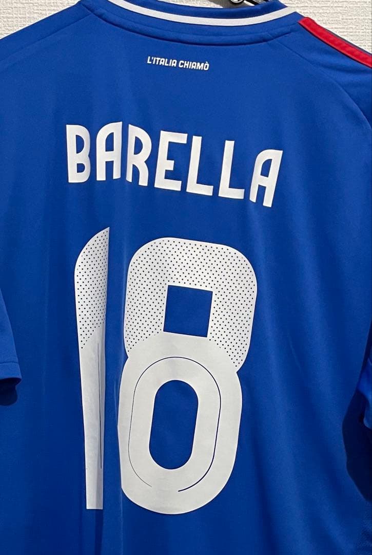 【新品タグ付き】イタリア代表　オーセンティック　ユニフォーム