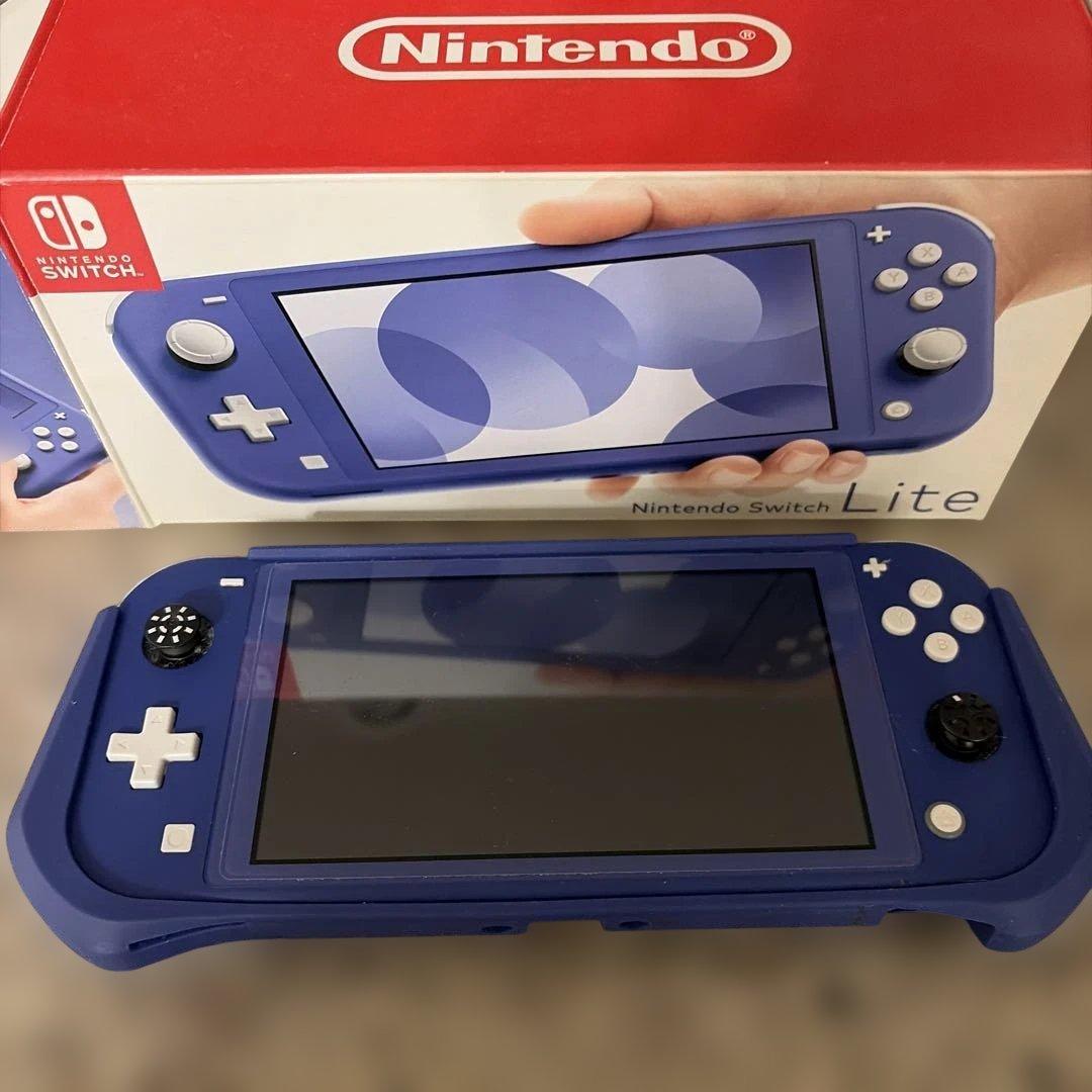 Nintendo Switch Lite 青　同色カバーケース付き
