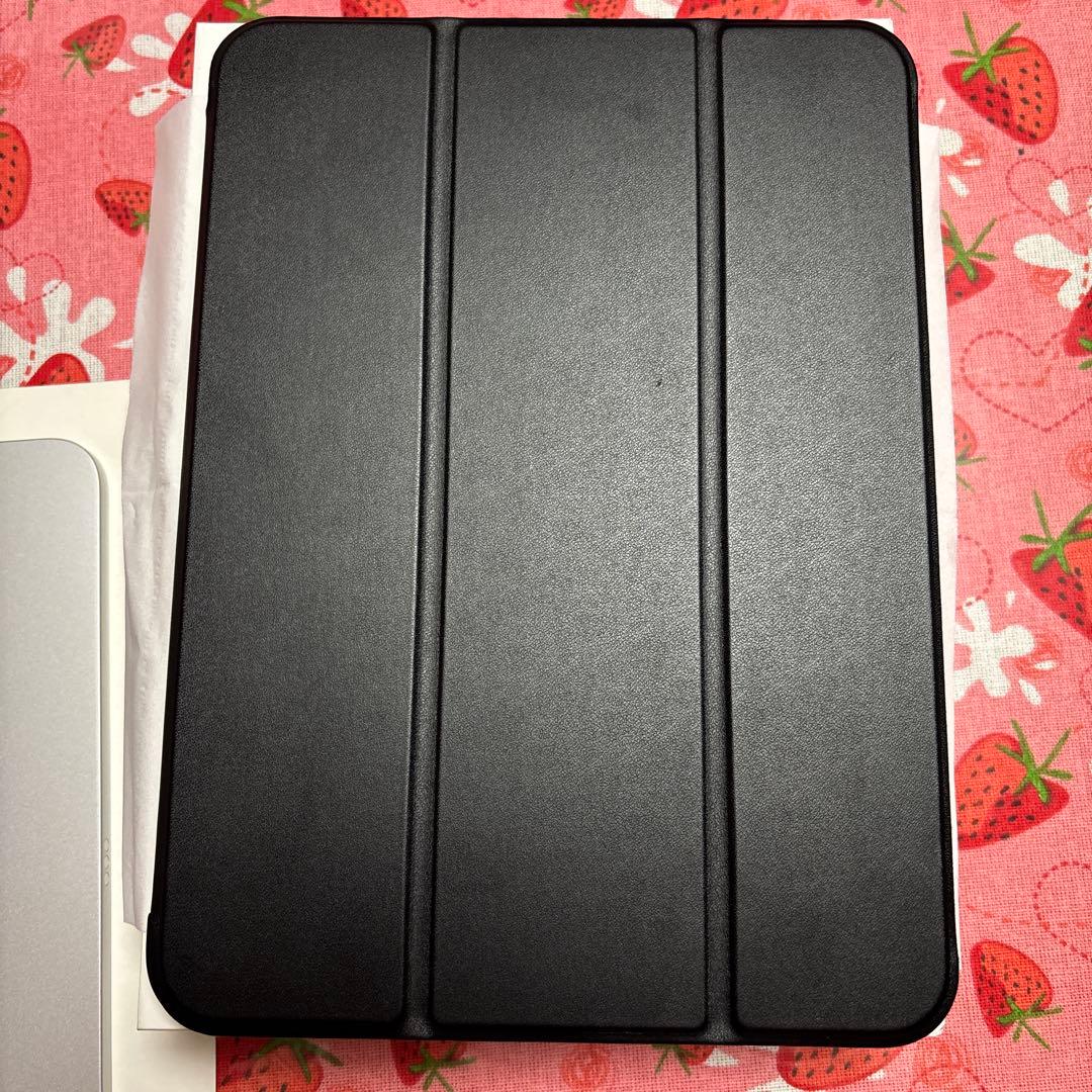 Apple iPad A16 本体 ケース付き