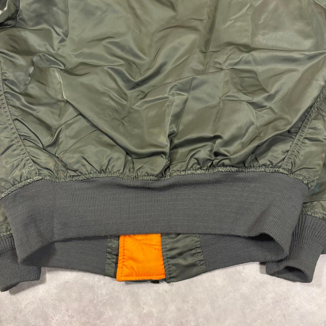 90s アルファインダストリーズ MA-1 フライトジャケット　USA製　短丈