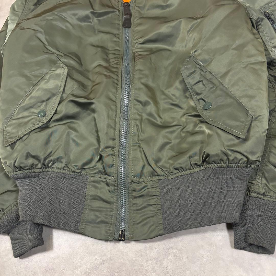 90s アルファインダストリーズ MA-1 フライトジャケット　USA製　短丈