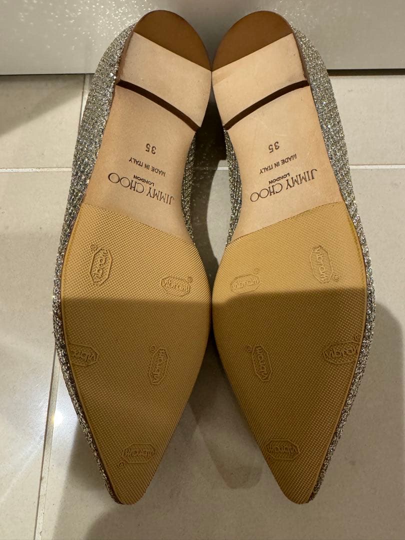 未使用　JIMMY CHOO フラットシューズ　ゴールド