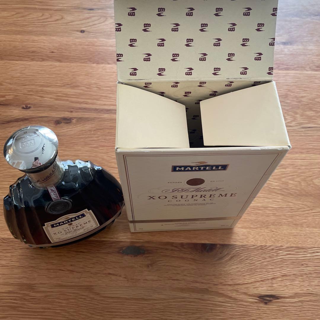 MARTELL XO SUPREME コニャック 700ml 箱入り