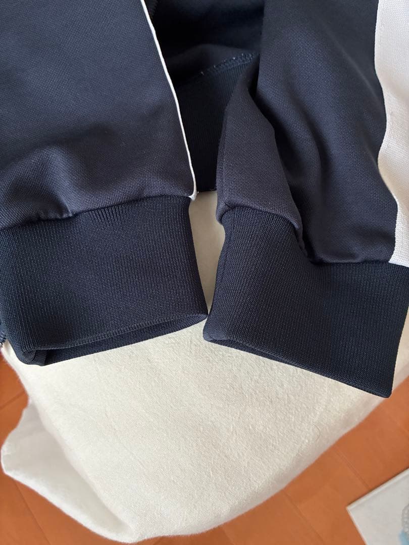 F.C.Real Bristol フルジップジャケット ネイビー