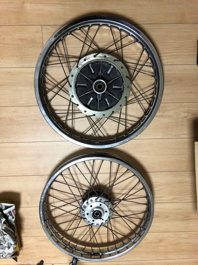 gs400 スポークホイール　フロントダブル