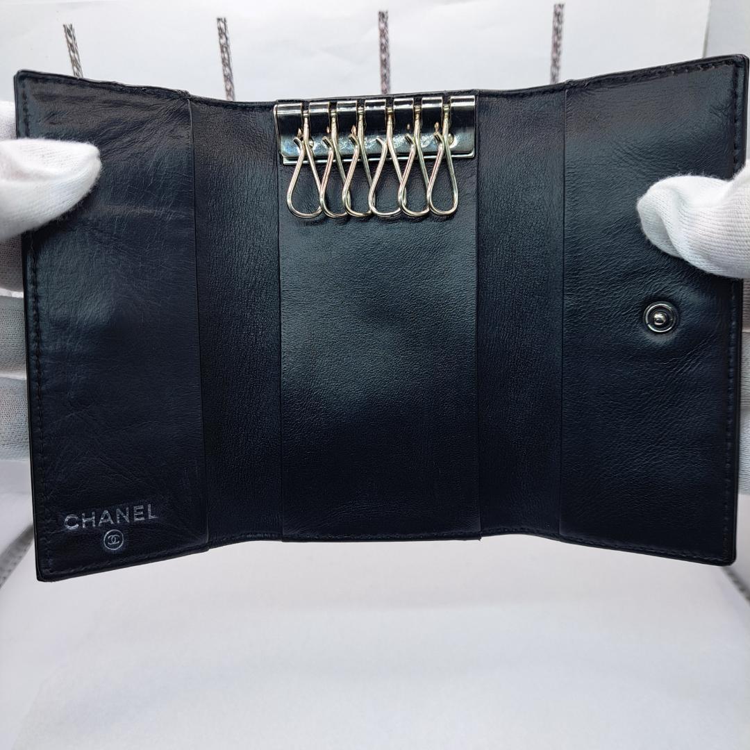 CHANEL　高級感あり　キーケース　エンメル　ブラック