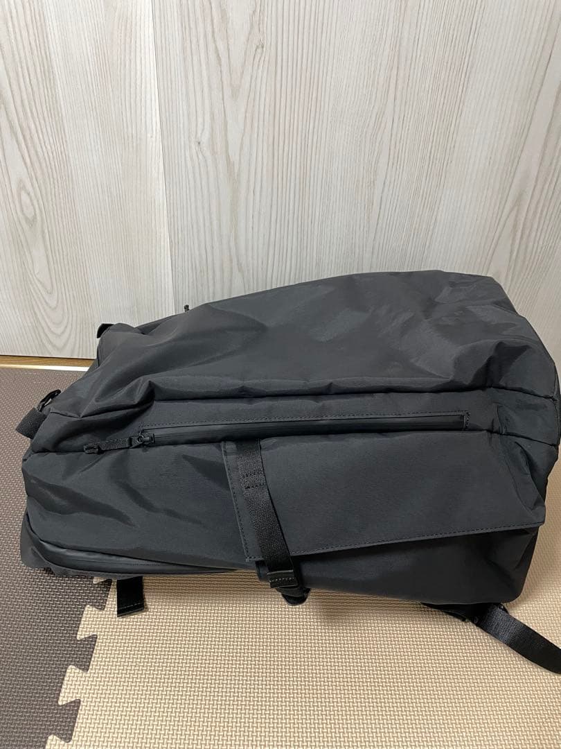 ユニクロ　ファンクショナルバックパック＋S