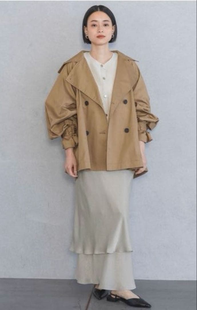 アパートバイローリーズ　キャンディースリーブショートトレンチコート