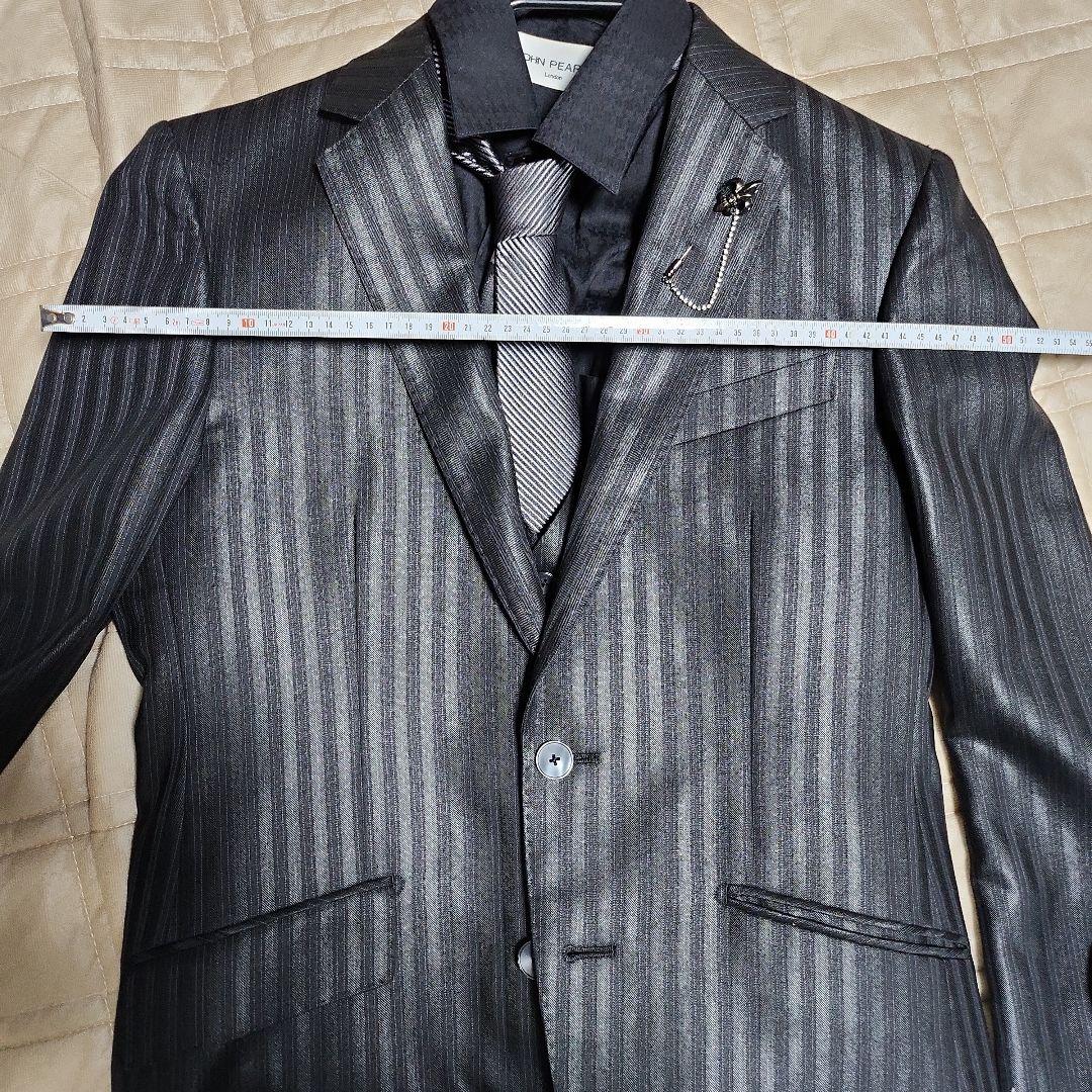 メンズスーツスリーピース