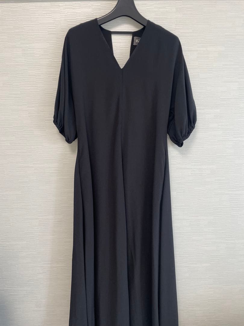 値下げ　tomorrow land ballsey バックジップミディドレス