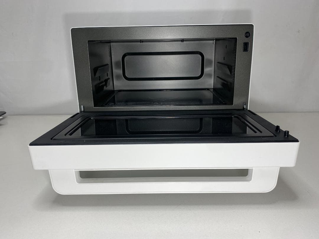 アイリスオオヤマ　オーブンレンジMO-F1808-CW 2023年製