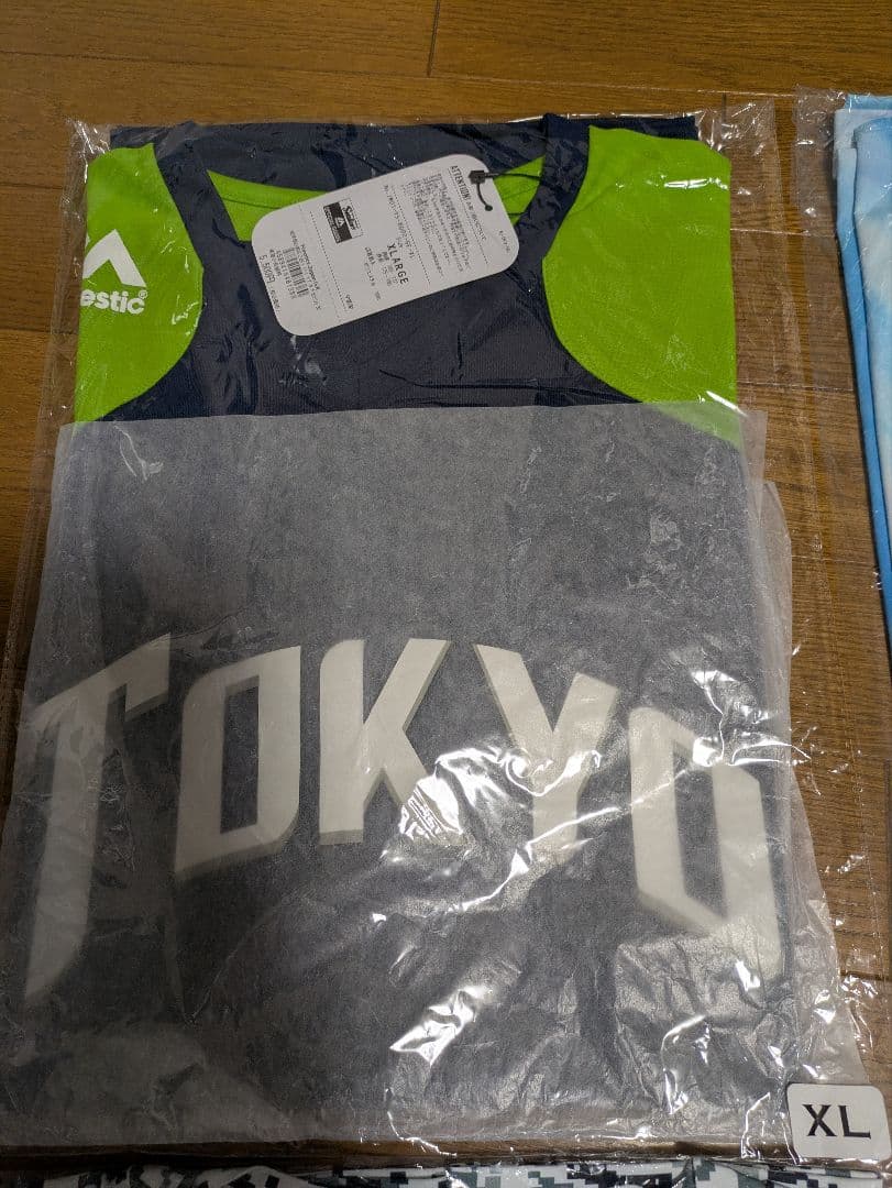 東京ヤクルトスワローズ　プロコレTシャツ [完全未開封品]