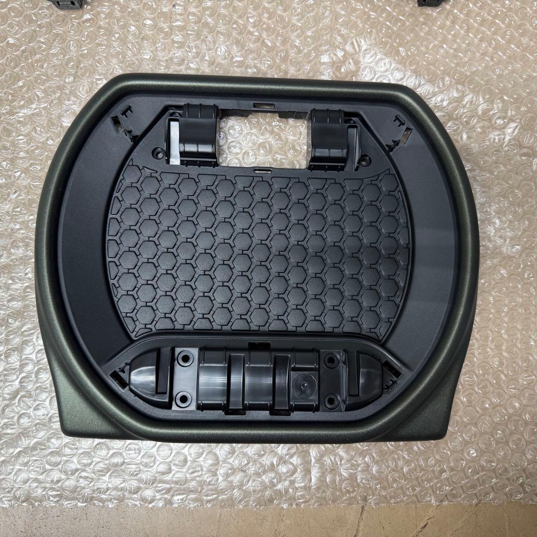 ハスラー純正　インパネガーニッシュ　セット　マットカーキメタリック