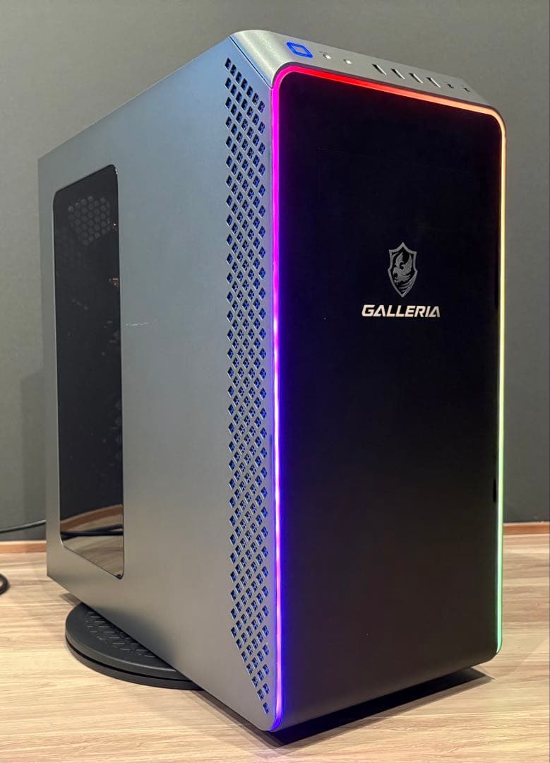 RTX4070ti　SSD2TB ゲーミングpc i7 13700F　ガレリア