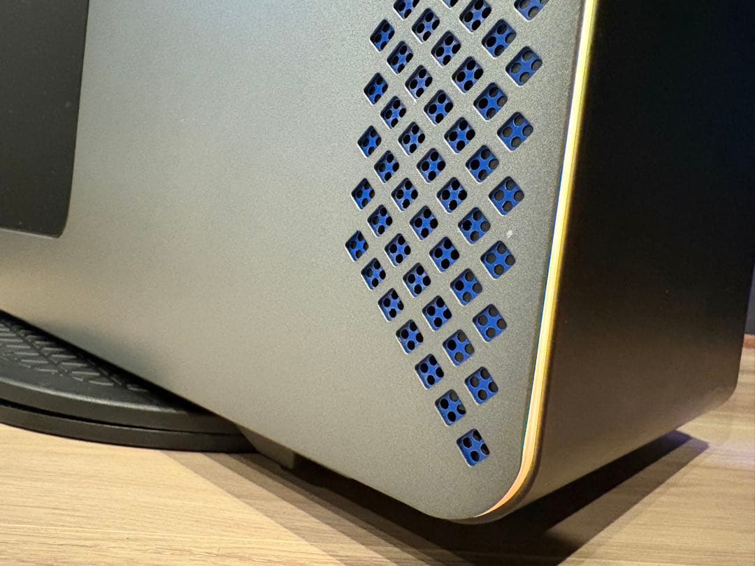 RTX4070ti　SSD2TB ゲーミングpc i7 13700F　ガレリア