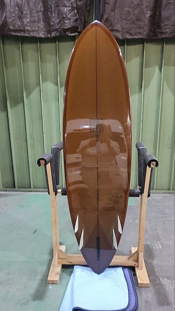 送料込み　DEADKOOKS HELLHOUND 6.9　フィン付き