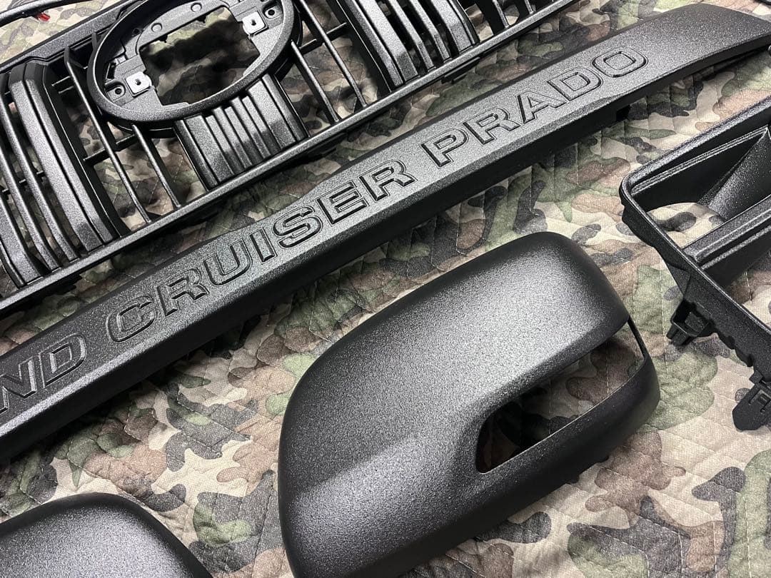 ツチノコ　ランドクルーザープラド　外装一式①