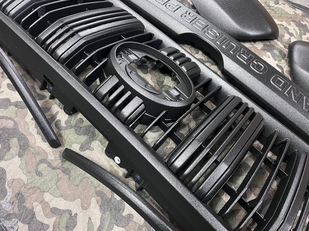 ツチノコ　ランドクルーザープラド　外装一式①