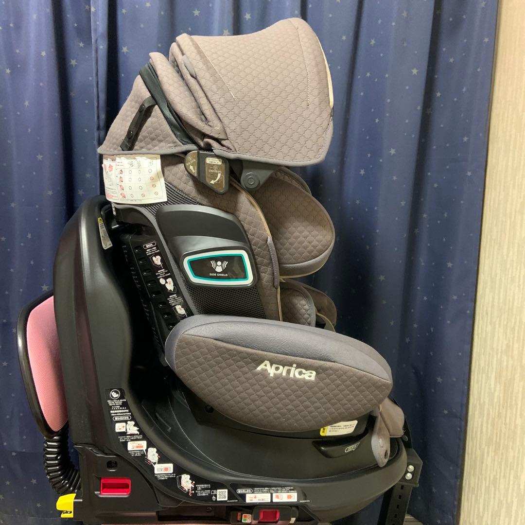年始限定価格Aprica フラディアグロウ ISOFIX 360°