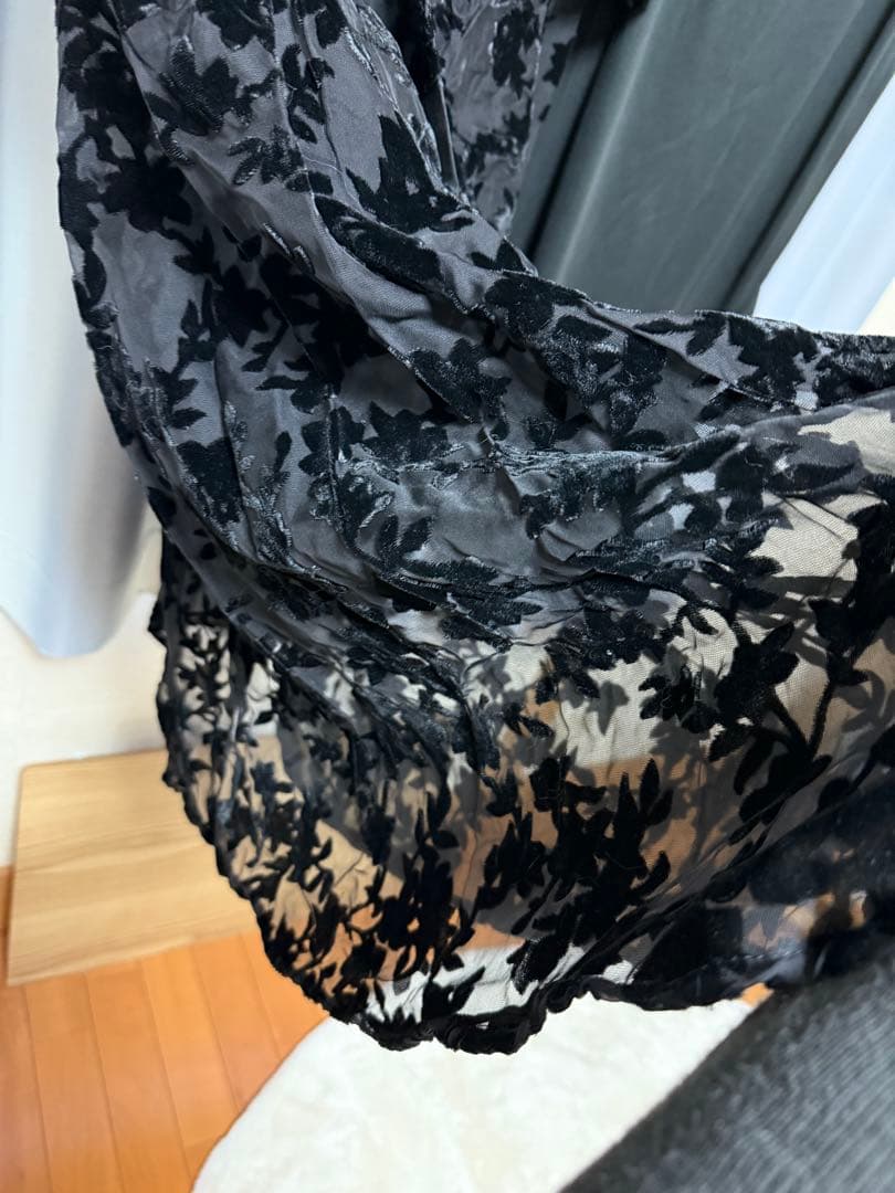 【新品未使用】ヤマダヤAmple ベロアジャガードワンピース（ブラック）