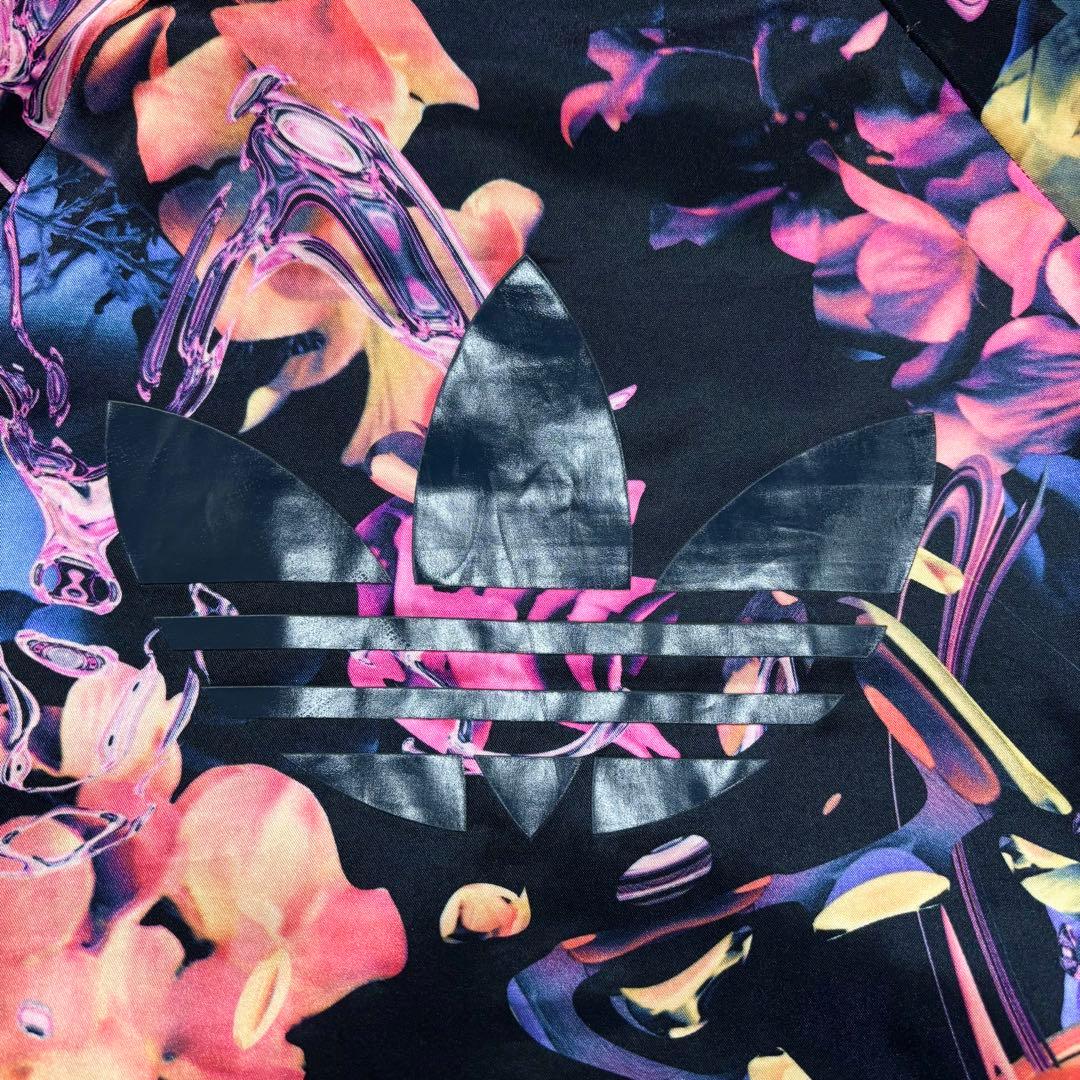 未使用級 アディダス トラックジャケット ロゴ フラワー マルチカラー