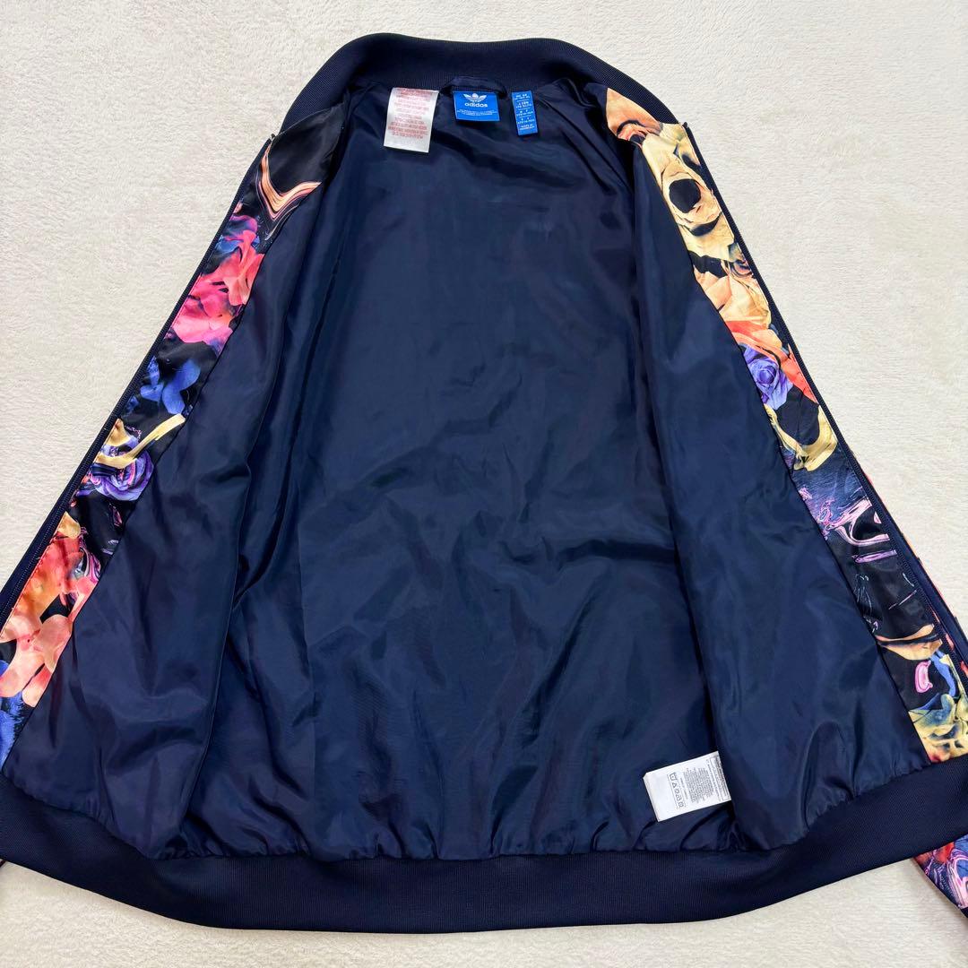 未使用級 アディダス トラックジャケット ロゴ フラワー マルチカラー