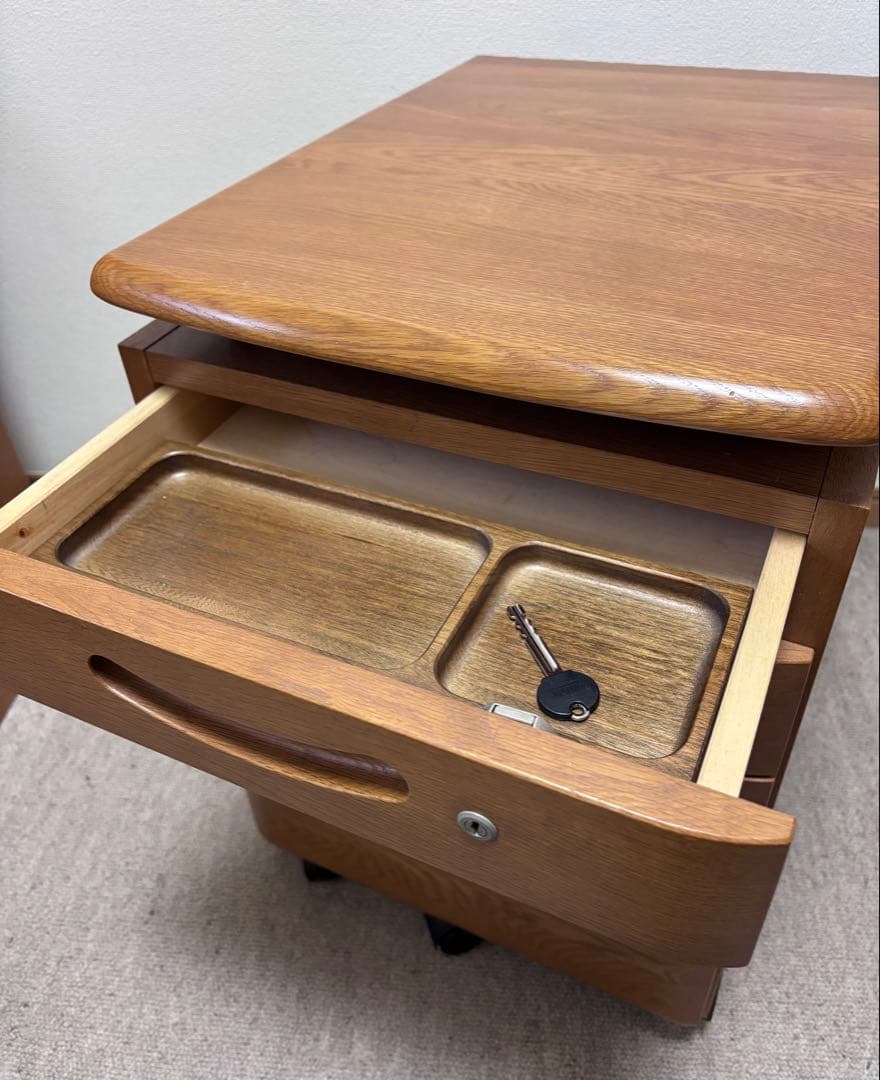 カリモク学習机 ４点セット ２-③ 袖棚