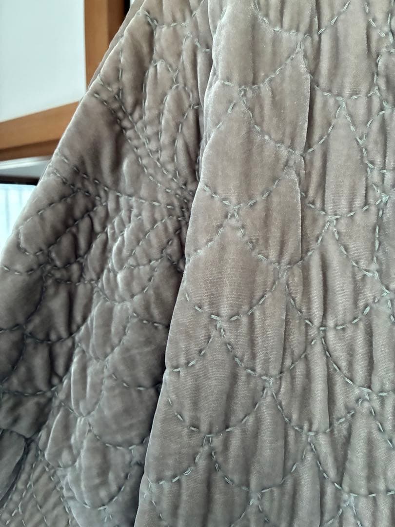 towavaseトワヴァーズ ベルベットキルトジャケット（グレイ）